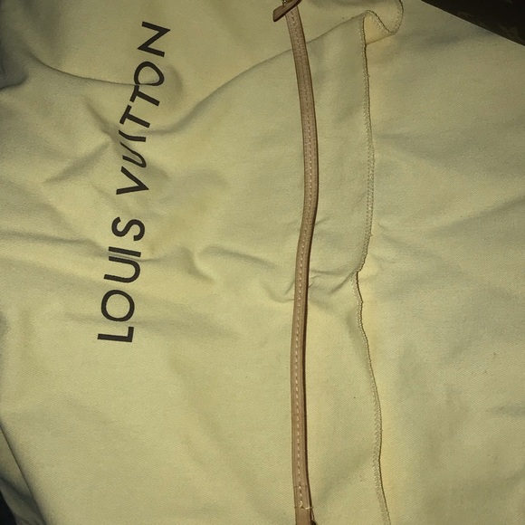 Clasp - Picture 5 of 5